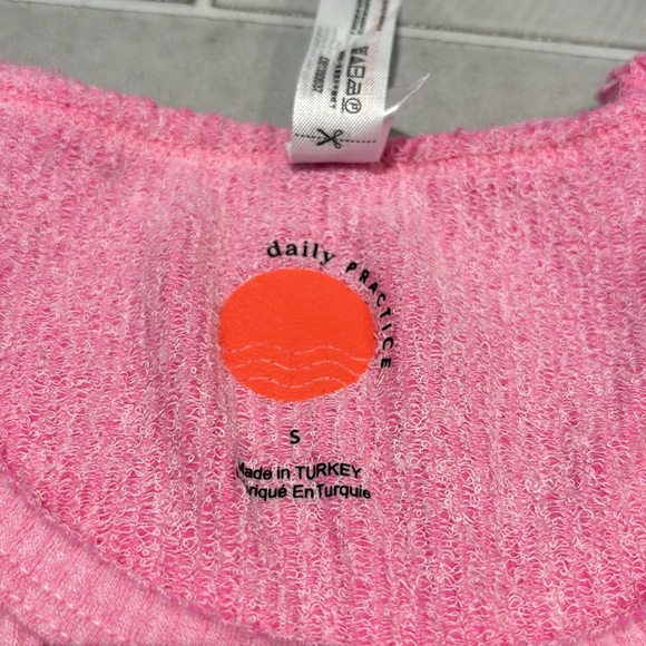 Anthropologie Daily Practice Tee in lilac, size S - Picture 4 of 6